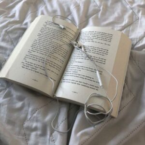 دانلود آهنگ موهم روز شو فکر ذکرم تونی